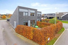 Stort arkitekt tegnet hus in Ringsted